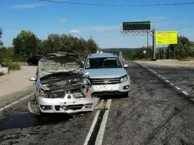 Пять человек пострадали в авариях в Мурманской области за выходные