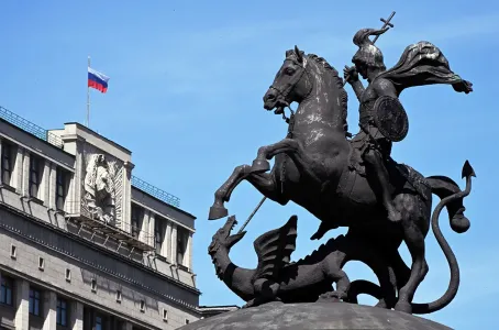 Пока русские все туже затягивают пояса, не очень лояльные соседи жрут на сотни миллиардов рублей: почему «злая» Россия продолжает «кормить» всех подряд