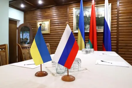 Россия максимально сократила требования, оставила только 3 жестких условия: чем закончился очередной этап переговоров в Стамбуле