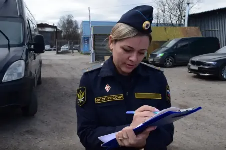 Арест и изъятие автомобиля заставили должника из Мурманска погасить задолженность