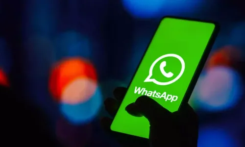 В Роскомнадзоре неоднозначно прокомментировали слухи о скорой блокировке WhatsApp* и всех VPN