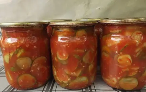 На зиму салат «Объедение» с огурцами — вкуснее любых солений: она исчезнет первой со стола