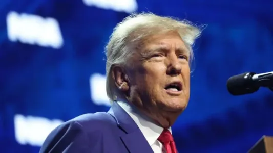 «Поживём — увидим»: Трамп поговоркой ответил на вопрос о завершении конфликта на Украине — исход неясен