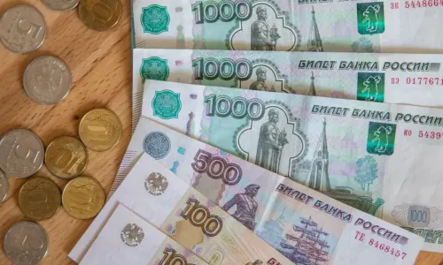 Льготы породили несправедливость: депутата Госдумы возмутил странный подход к выплатам родителям на 1 сентября