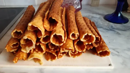 Готовлю тонкие хрустящие вафли — на вкус, как из СССР, а то и вкуснее