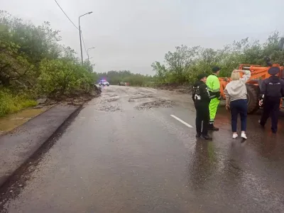 Прокуратура начала проверку после потопа в Никеле Мурманской области
