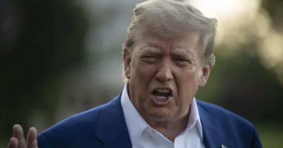 Трамп вышел из себя из-за слов Медведева об ультиматумах Вашингтона и осадил экс-президента РФ — «Следи за своими словами»