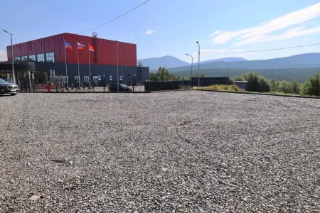 Парковку возле ФОКа в Кандалакше Мурманской области заасфальтируют в следующем году