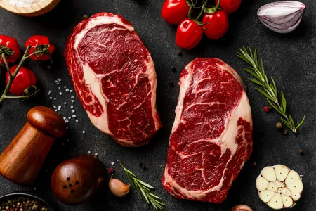 Мраморная говядина: особый вкус или маркетинговый ход — чем она на самом деле отличается от обычного мяса