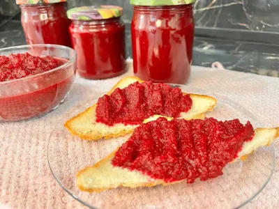 Вкуснее, чем кабачковая: готовим свекольную икру — ярко и вкусно
