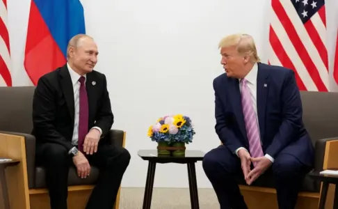 На время переговоров Путина и Трампа перекроют небо над городом на Аляске: где пройдет встреча президентов