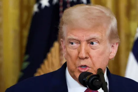 Странная оговорка: Трамп раскритиковал грязь Вашингтона и обещал быть в пятницу в России