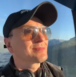 «Так на съемку я ещё не добирался»: актёр Сергей Безруков поделился впечатлениями от Мурманской области