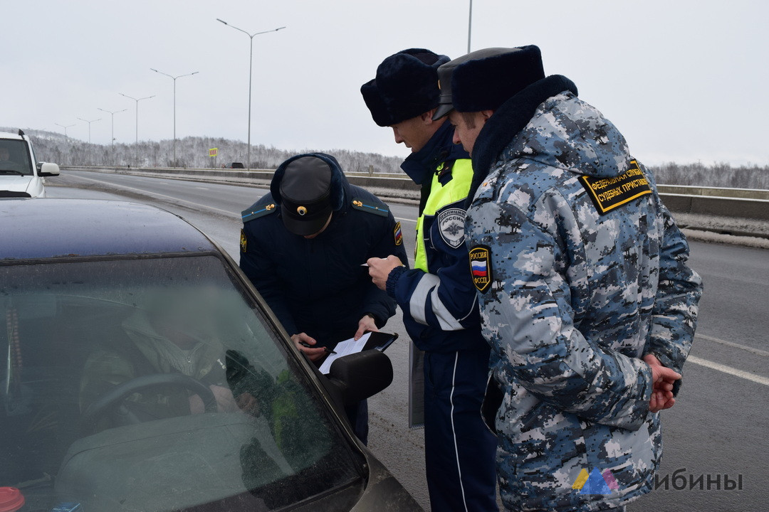 Приставы принудительно взыскали 231 штраф ГИБДД