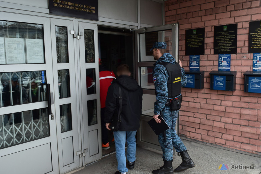Обязательные работы помогли должнику вспомнить о ребенке