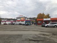 Сдам долгосрочно торговое помещение