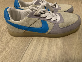 Объявление Кроссовки nike