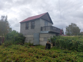 Объявление Продам дачу 120 кв. м. , участок 4 сотки