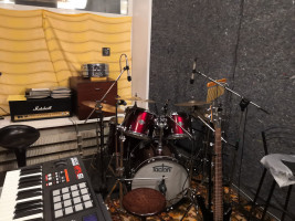 Объявление Продам ударную установку SONOR