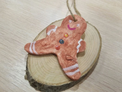 Ёлочная игрушка — пряничный человечек