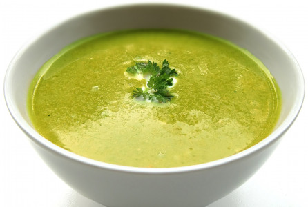 Даже самый обычный суп станет кулинарным шедевром: добавьте всего 1 ингредиент в кастрюлю — за уши не оттянешь