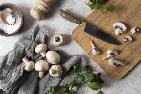 Любой гарнир станет в разы вкуснее: простой рецепт грибного соуса — пальчики оближешь